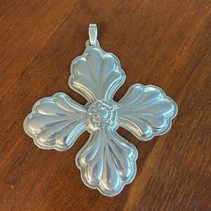1999 sterling Reed and Barton Christmas cross.